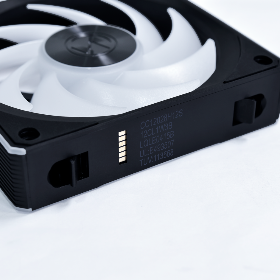Kit 3 Fan Gamer Uni Fan CL Wireless 120 ARGB 12CL1W3B Preto